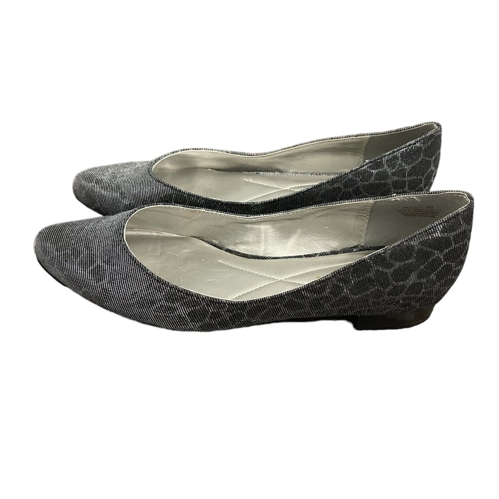 Andrew Geller silver cheetah design flats (NWOT)